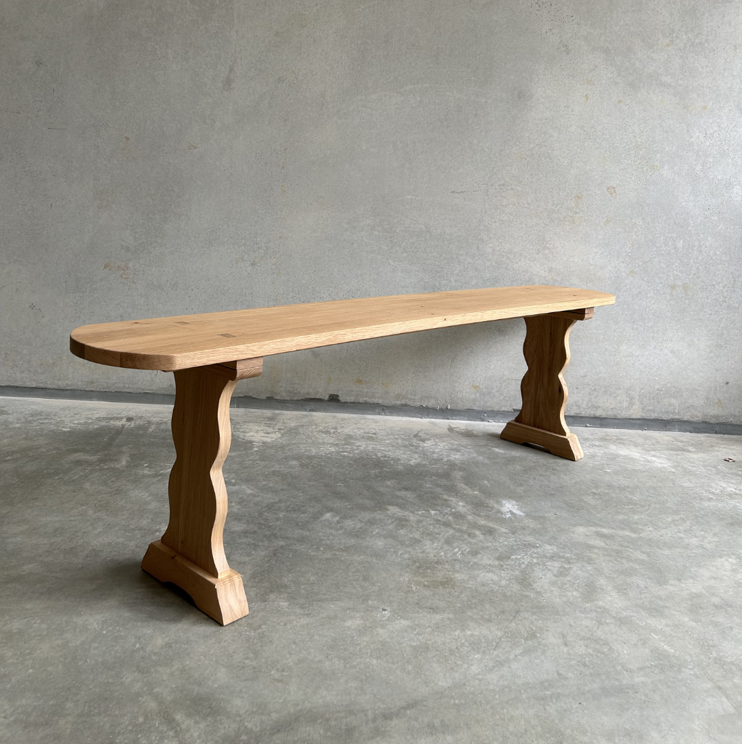 The French Bench, Oak (Design variant)