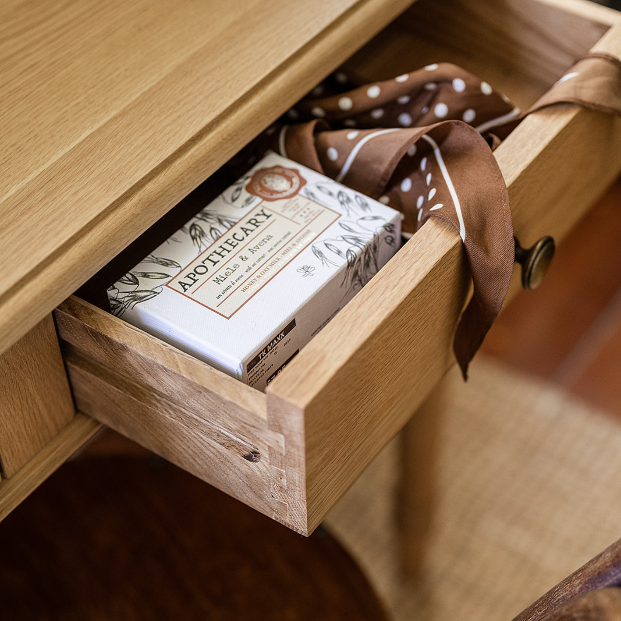 Chloé Console Table, Oak
