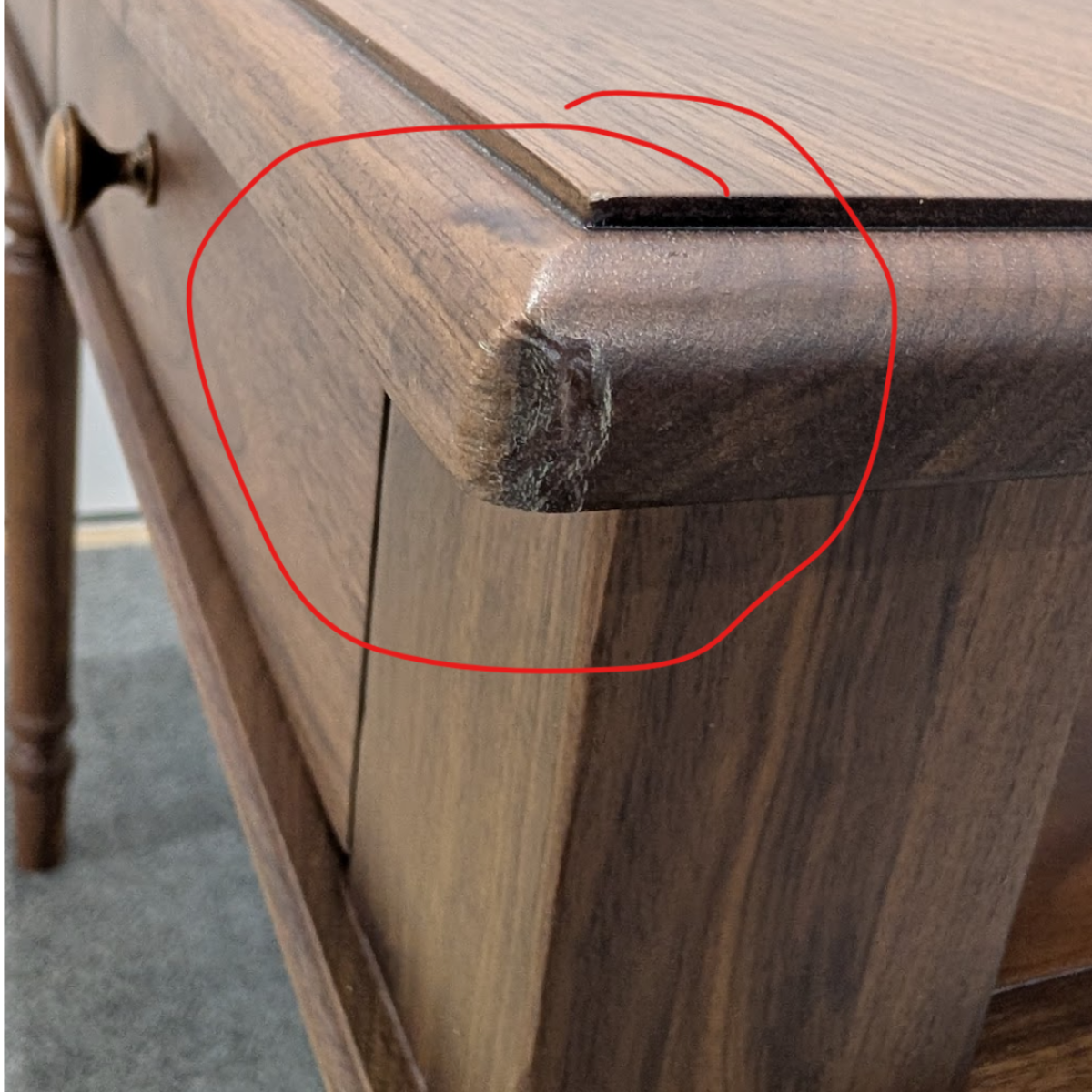 Chloé Console Table Walnut (Imperfect)