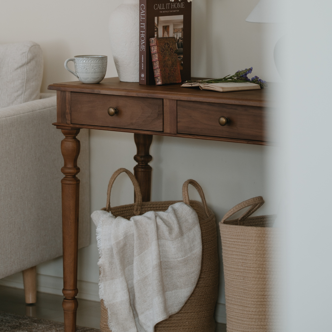 Chloé Console Table Walnut (Imperfect)