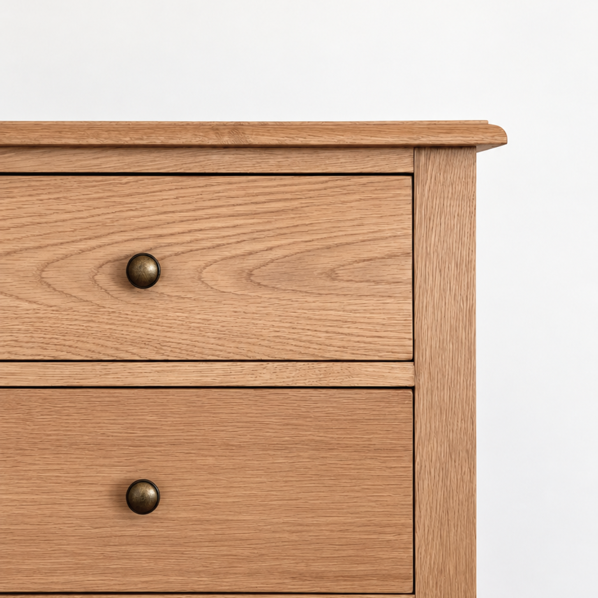 Chloé Dresser, Oak