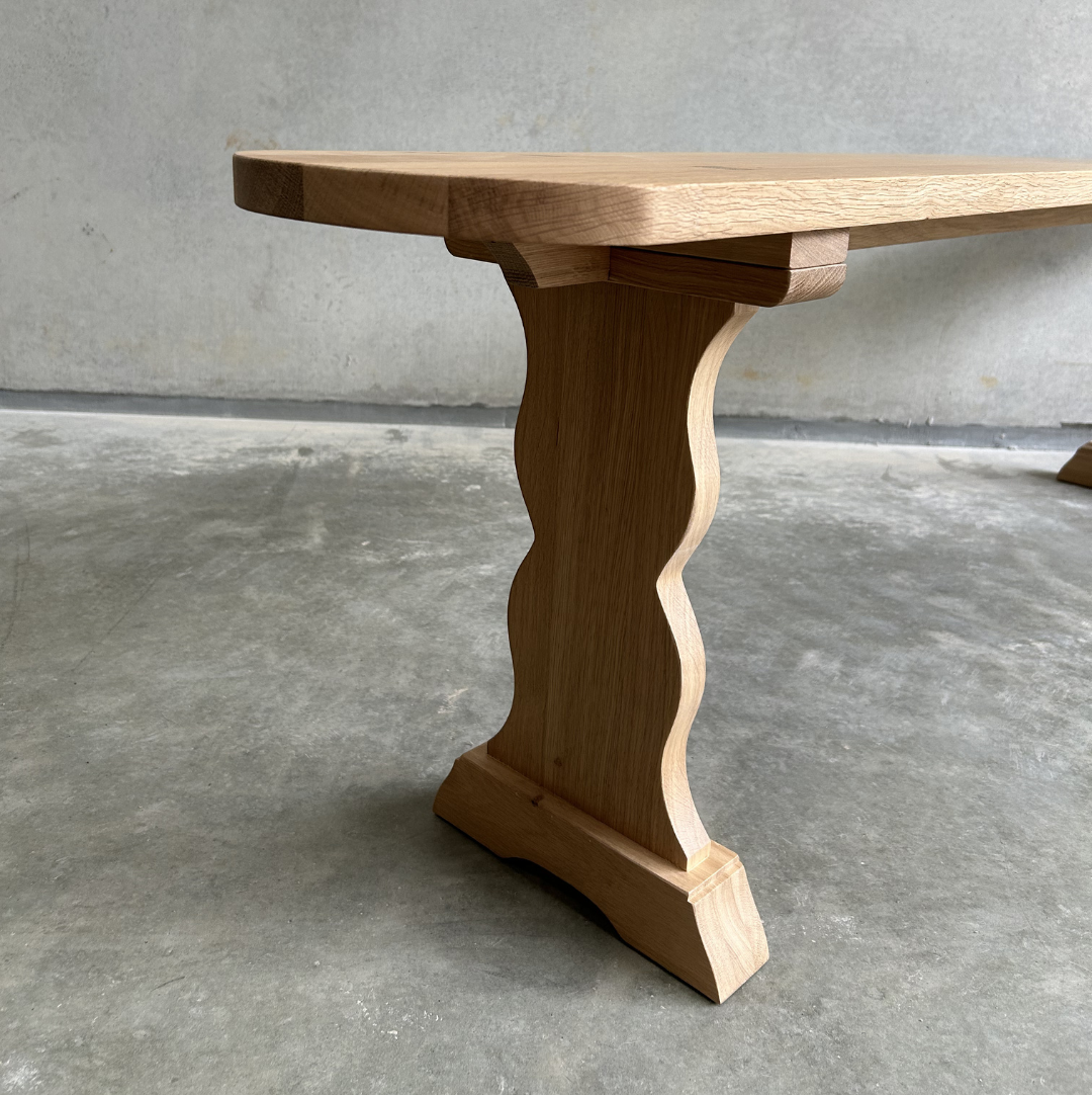 The French Bench, Oak (Design variant)