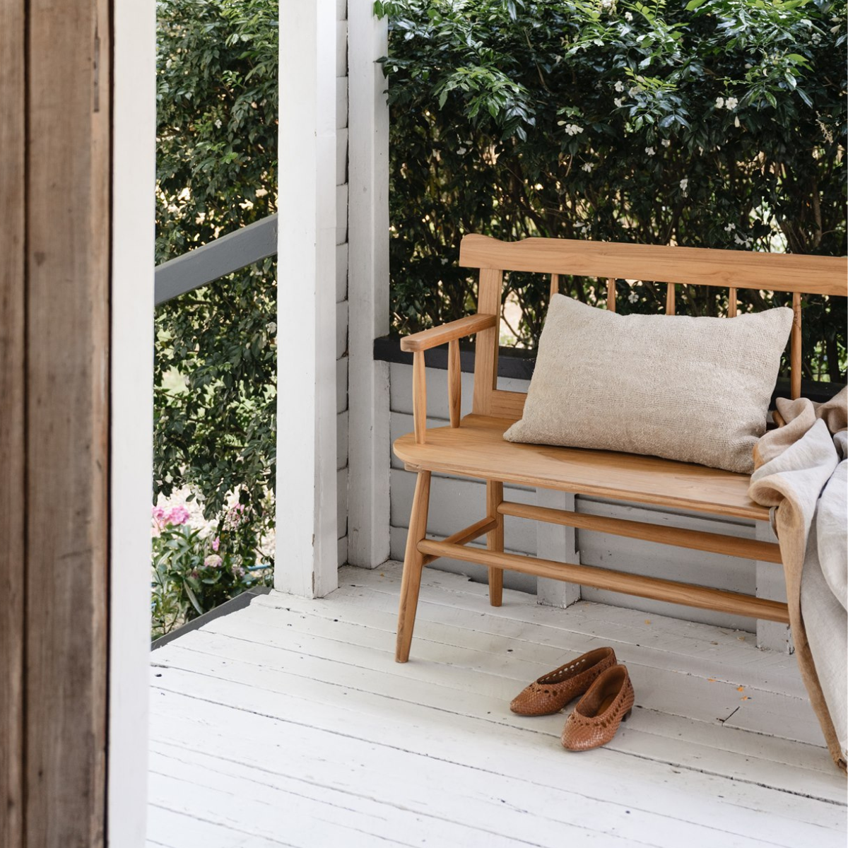 Étienne Outdoor Bench, Natural