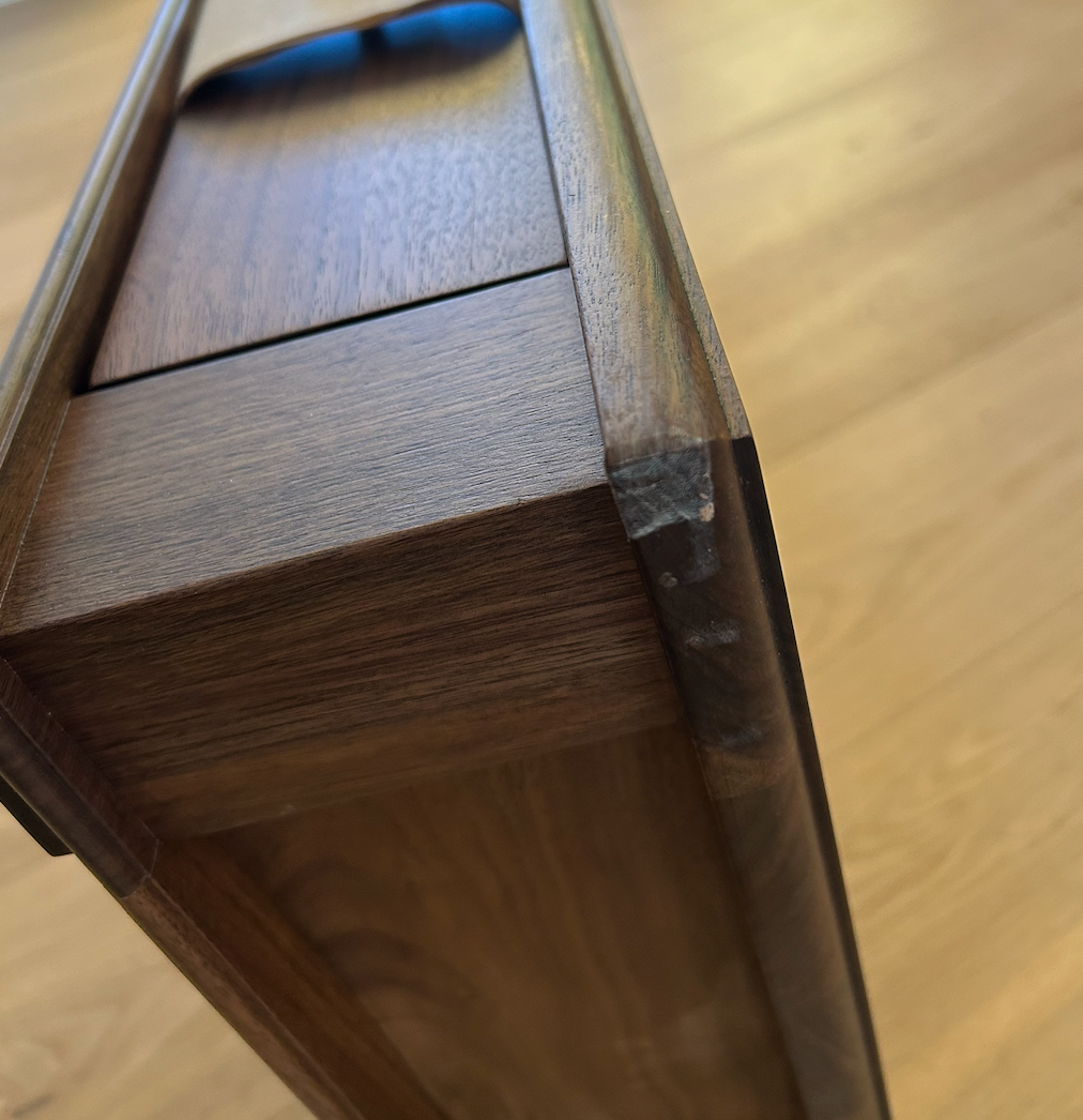 Chloé Console Table Walnut (Imperfect)